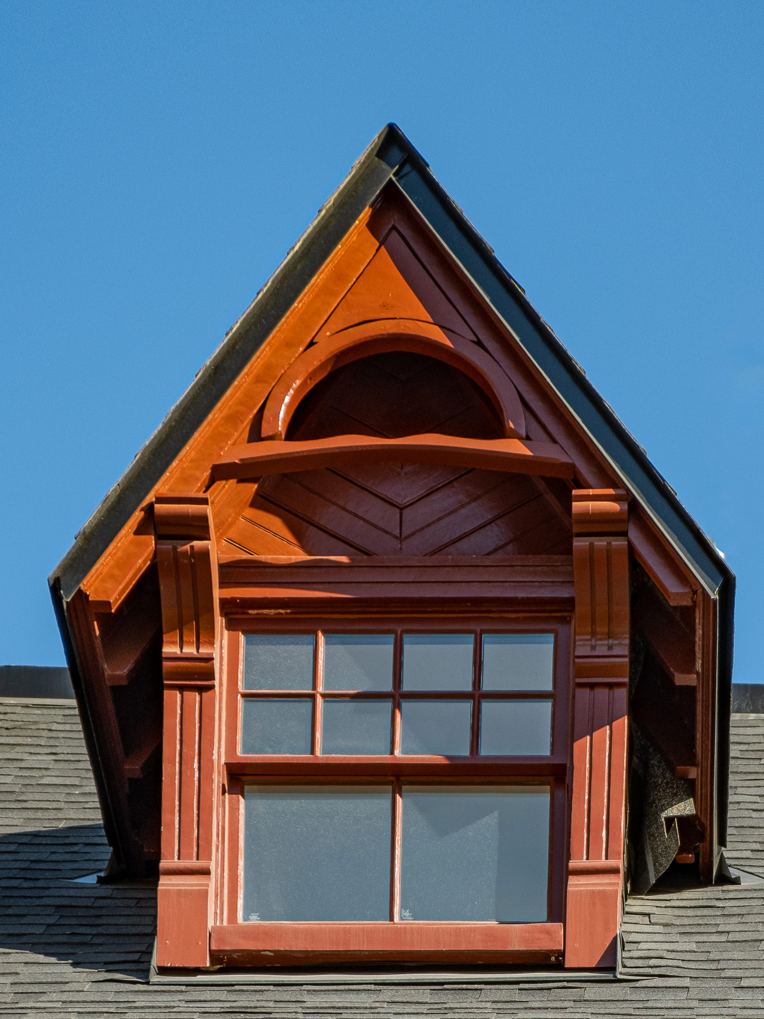 Exterior Kwong Centre for Mental Health & Wellness, Gordon + Gordon Group